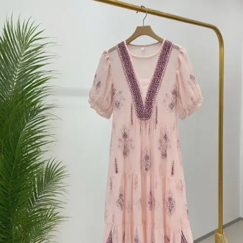 民族風印花連衣裙